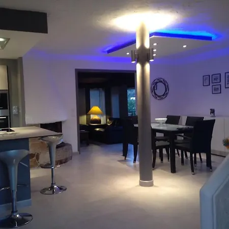 Elegante Avec Piscine Privee A * Le Cannet